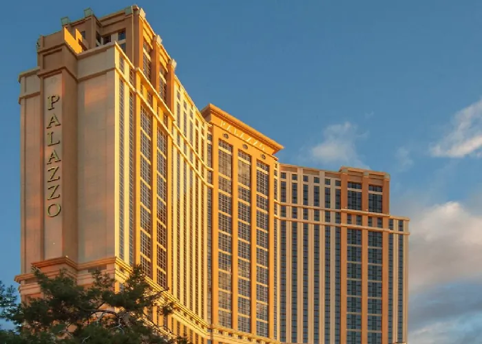 Discover the Best Hotels Around Las Vegas Convention Center for Your Stay