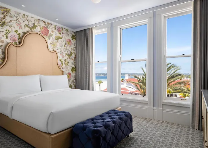Best W San Diego Hotels for Upscale Stays