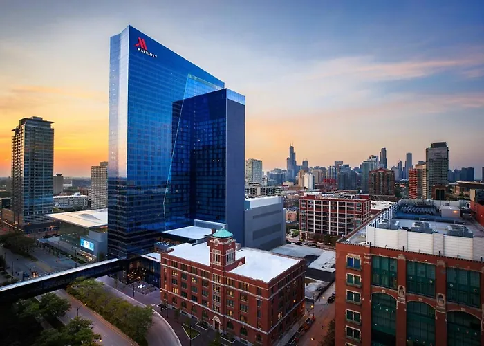 Best Hotels Close to Soldier Field Stadium in Chicago