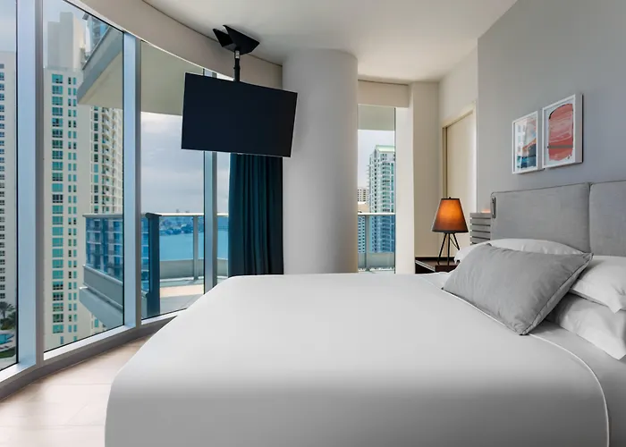 Premier Luxury Hotel in Vibrant Miami