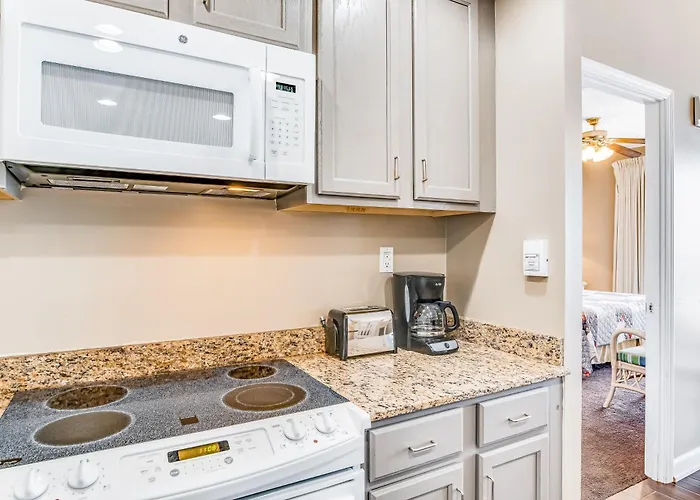 Best Hotels Rooms in Panama City Beach