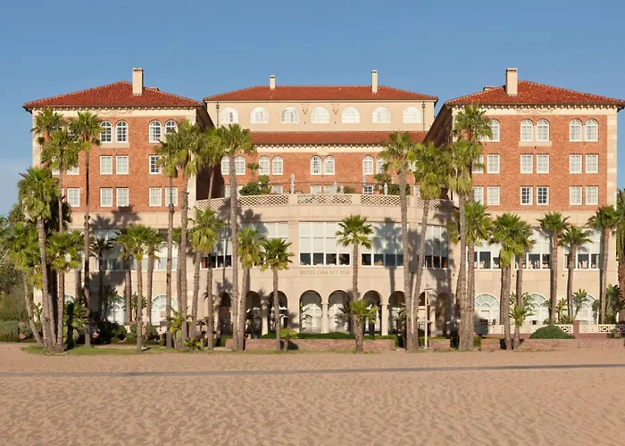 Best Los Angeles Hotels Near Santa Monica Pier
