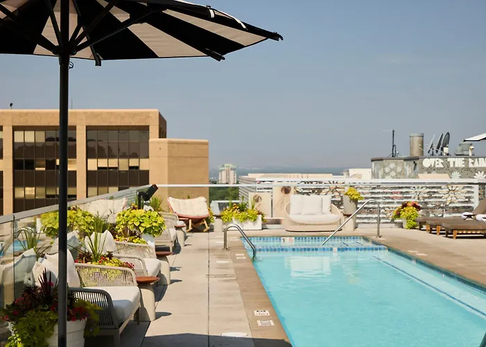 Best Hotels Near Denver Health Medical Center