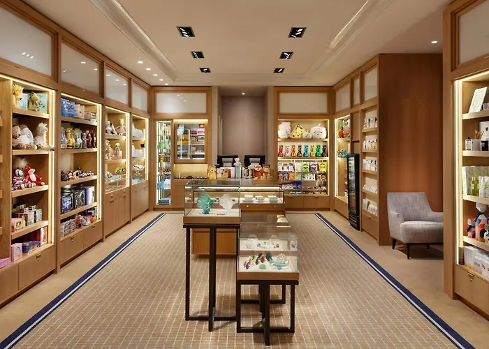 Best Miami Hotels With Lazy River